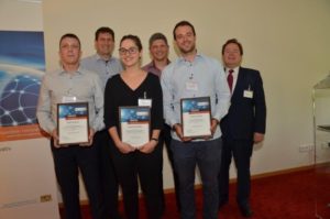 Im Bild von links nach rechts: Tobias Neubauer, Dr. Robert Bartl, Laura Leonie Müller, Dr. Robert Adunka, Alexander Kiesel, Peter Schweiker 